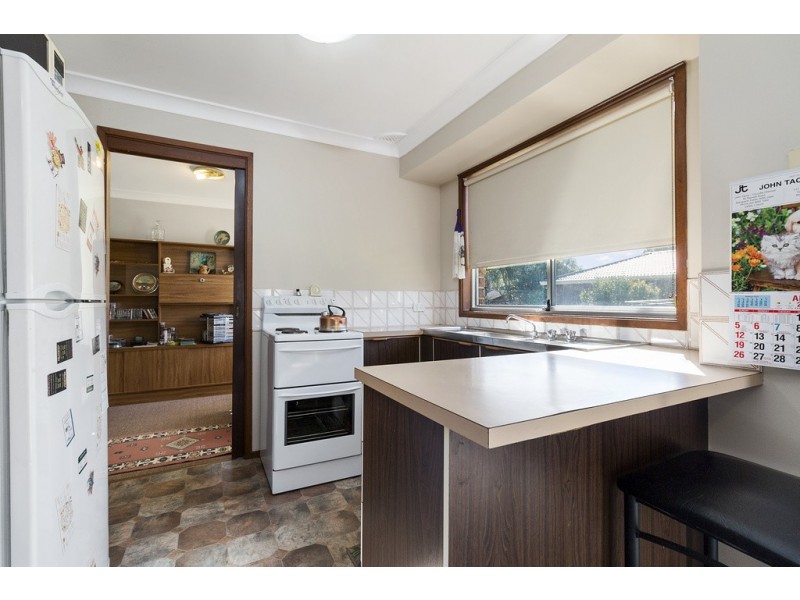 15 Bainbridge Avenue, Ingleburn NSW 2565