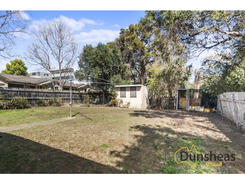 5 Flint street, Ingleburn NSW 2565