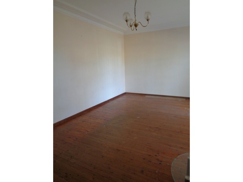 87 Cumberland Road, Ingleburn NSW 2565