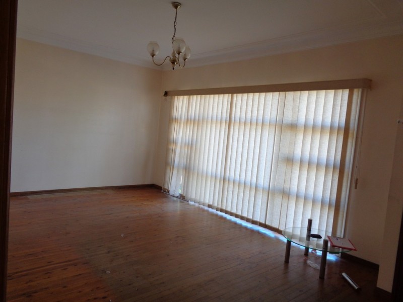 87 Cumberland Road, Ingleburn NSW 2565