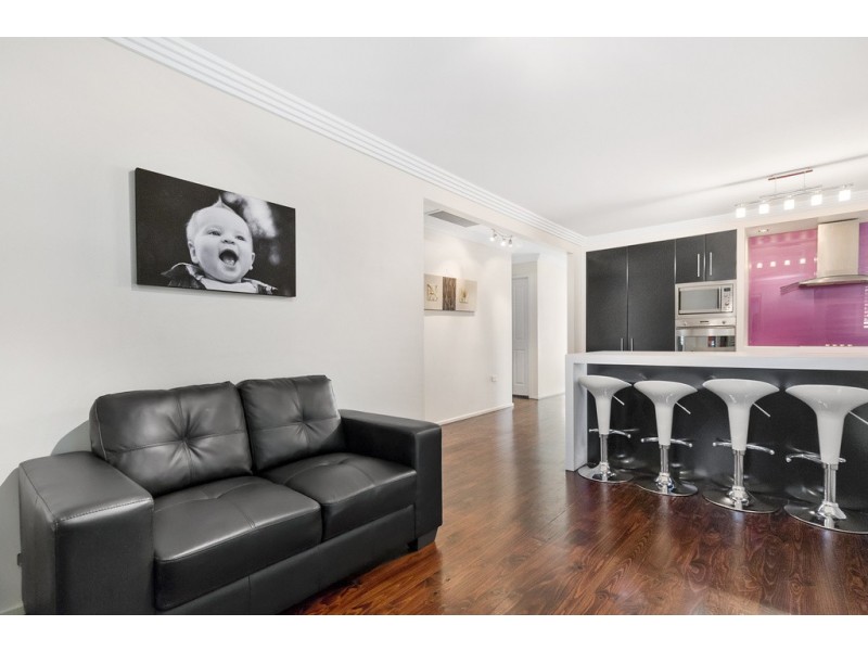 14 Honeyeater Place, Ingleburn NSW 2565