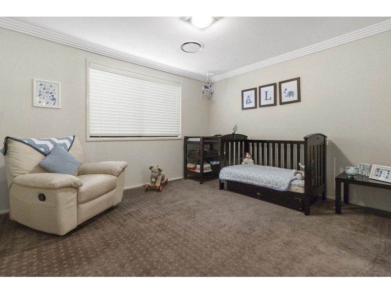 14 Honeyeater Place, Ingleburn NSW 2565