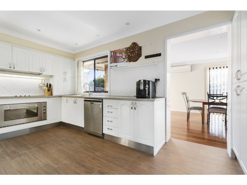 15 Moorhen Street, Ingleburn NSW 2565