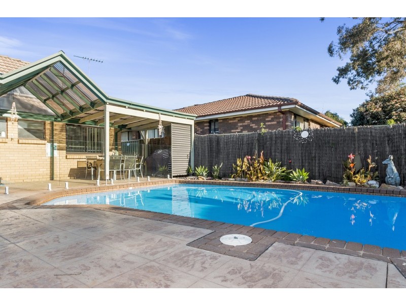 15 Moorhen Street, Ingleburn NSW 2565
