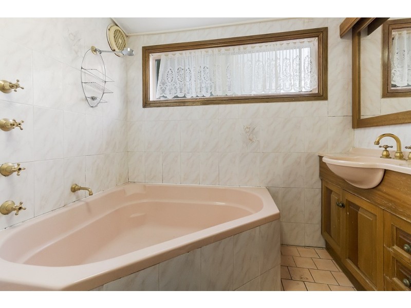 90 Cumberland Road, Ingleburn NSW 2565