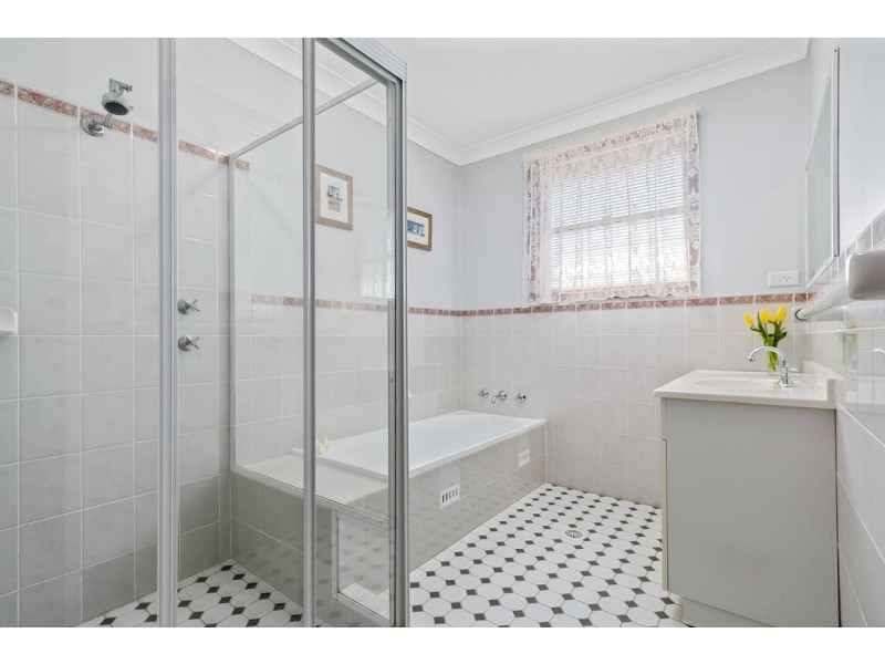14/6 Michael Place, Ingleburn NSW 2565