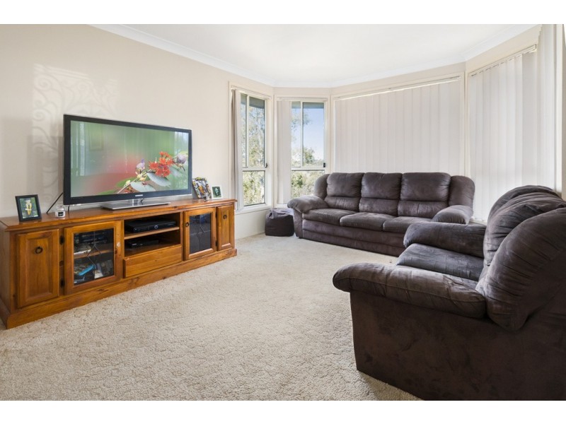 17 Hannam Place, Englorie Park NSW 2560