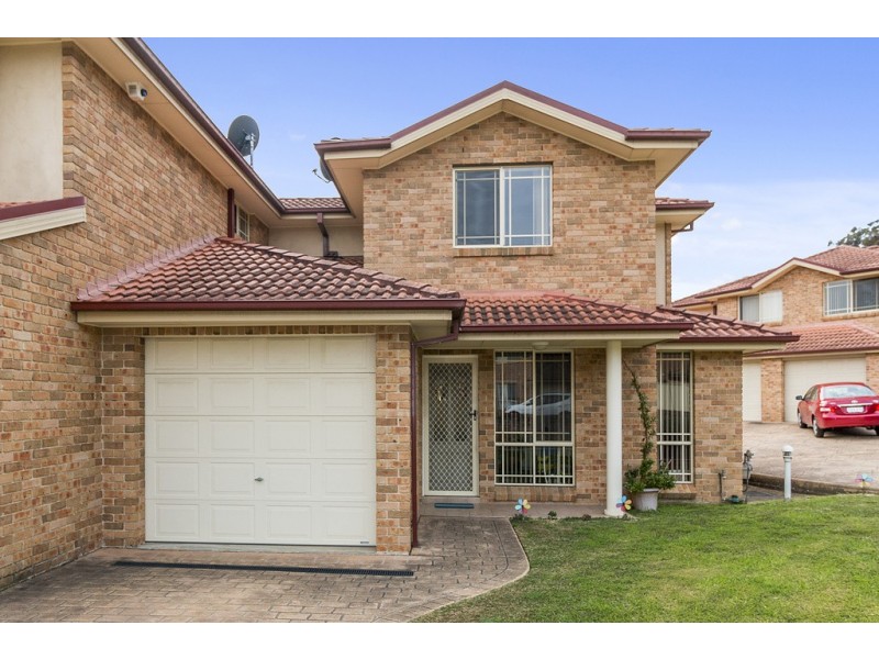 2/22 James street, Ingleburn NSW 2565