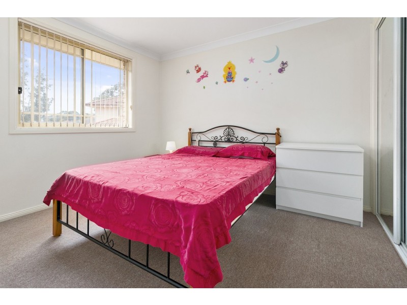 2/22 James street, Ingleburn NSW 2565