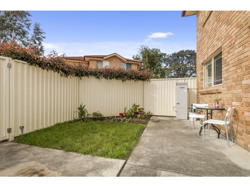 2/22 James street, Ingleburn NSW 2565
