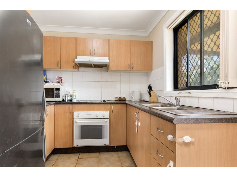 8/10-14 Eagleview Road, Minto NSW 2566