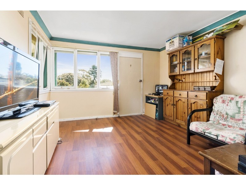 1 Celtis Place, Macquarie Fields NSW 2564