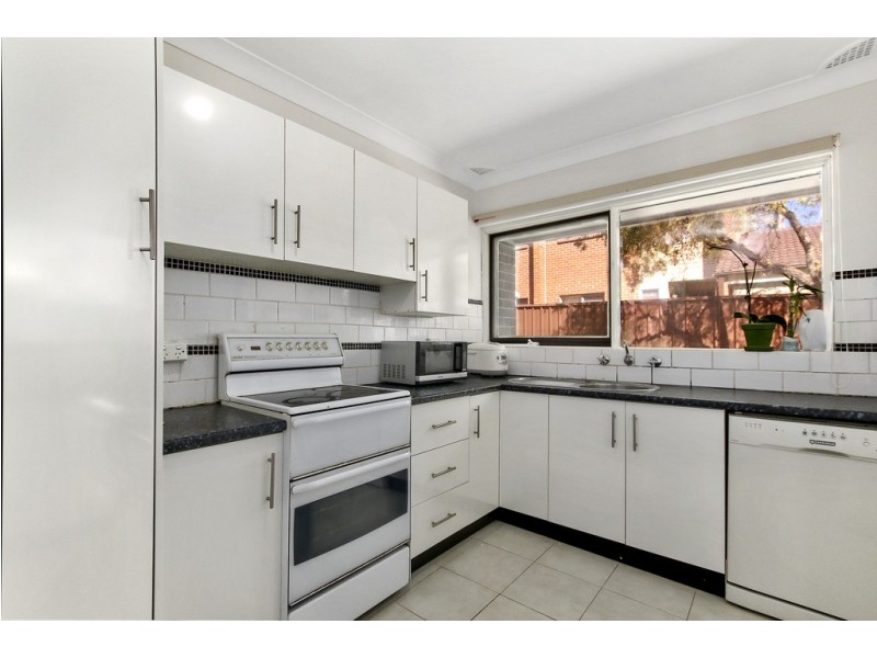 12/15-19 Fourth avenue, Macquarie Fields NSW 2564