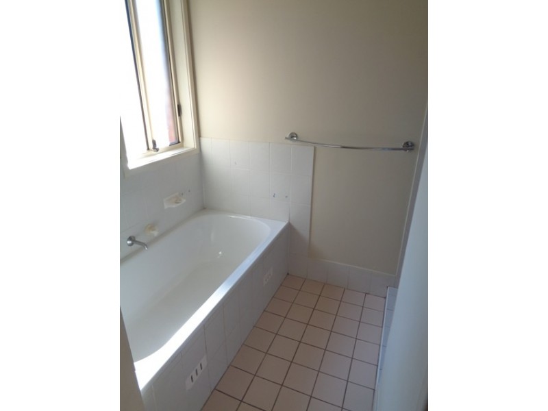 30 McLaren Place, Ingleburn NSW 2565