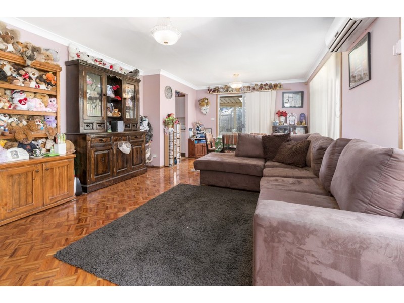30 Glenella Way, Minto NSW 2566