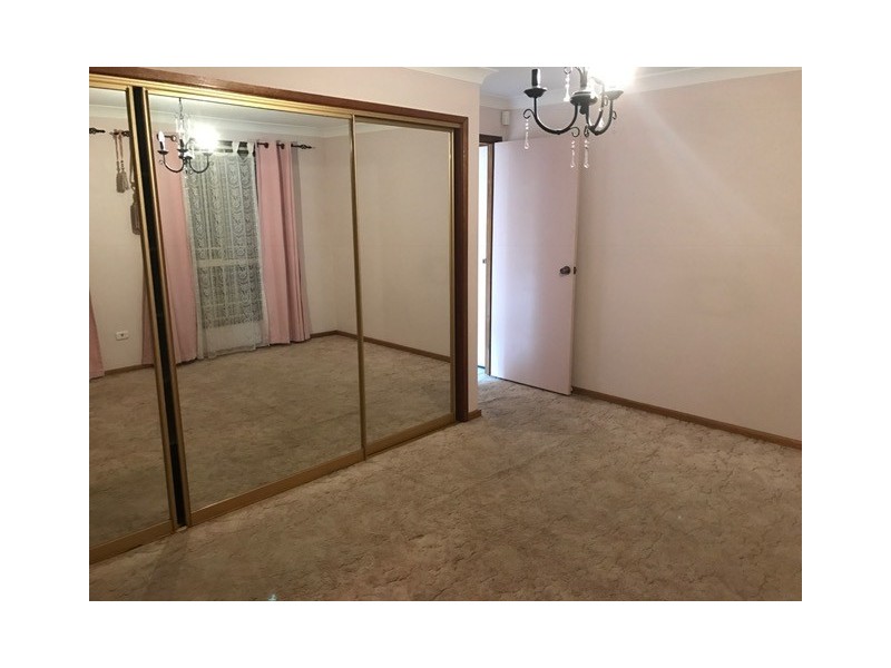 132 Ingleburn Road, Ingleburn NSW 2565