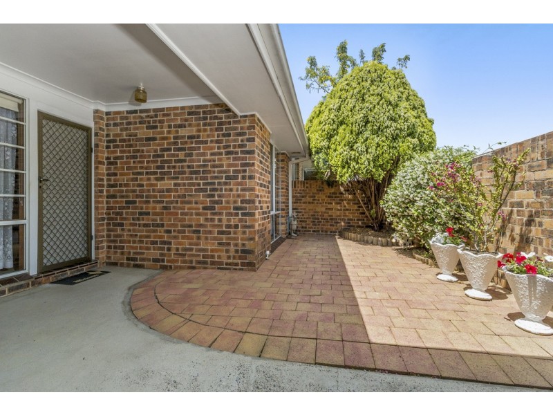 2/26 Fletcher Street, Minto NSW 2566