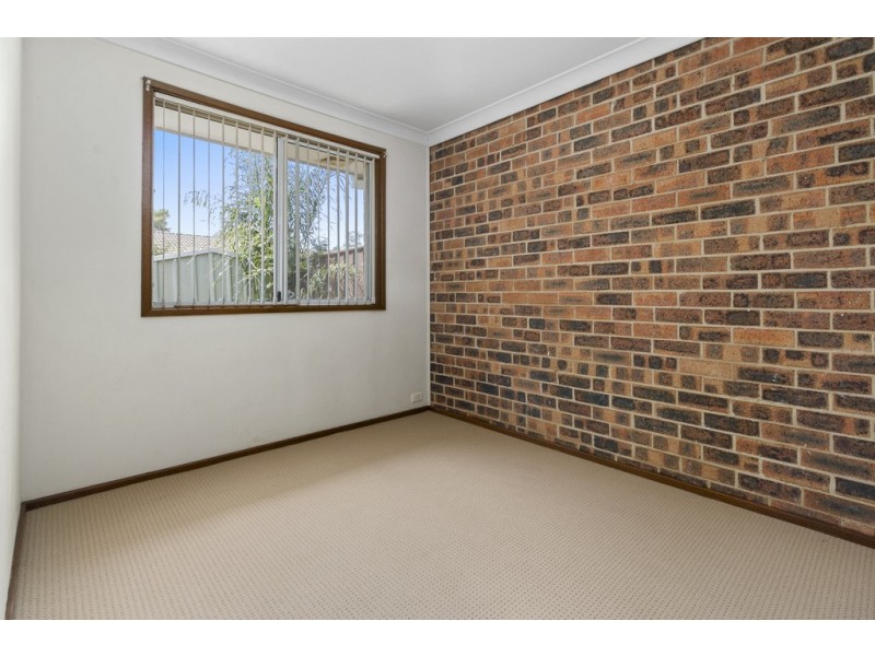 2/26 Fletcher Street, Minto NSW 2566