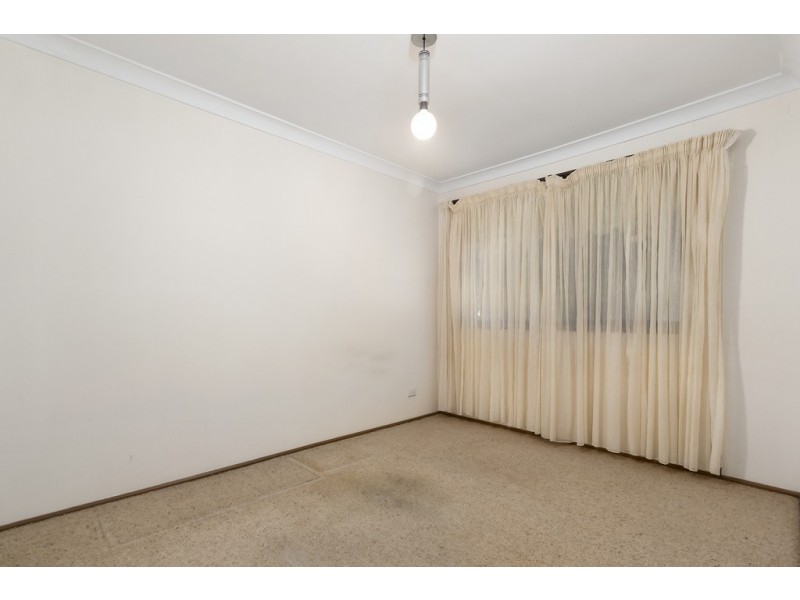 6 Coucal Place, Ingleburn NSW 2565