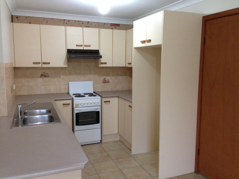 2/94 McDonnell Street, Raby NSW 2566