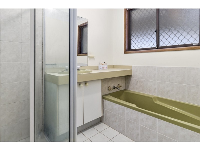 37 Haultain Street, Minto NSW 2566