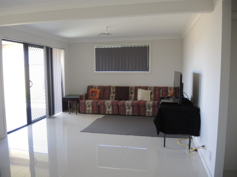 11 Torbreck Street, Minto NSW 2566