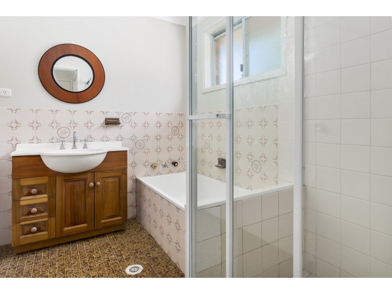 2/4 Sitella Place, Ingleburn NSW 2565