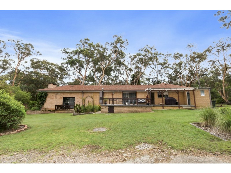 7 Oakley Road, Long Point NSW 2564