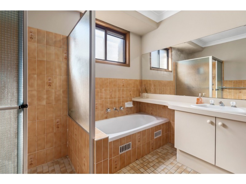 22 Bronzewing Street, Ingleburn NSW 2565