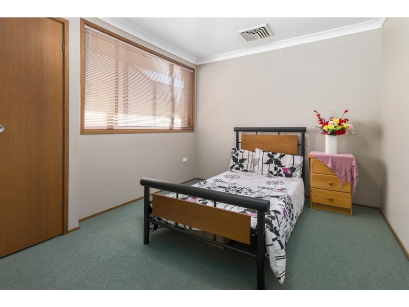 22 Bronzewing Street, Ingleburn NSW 2565