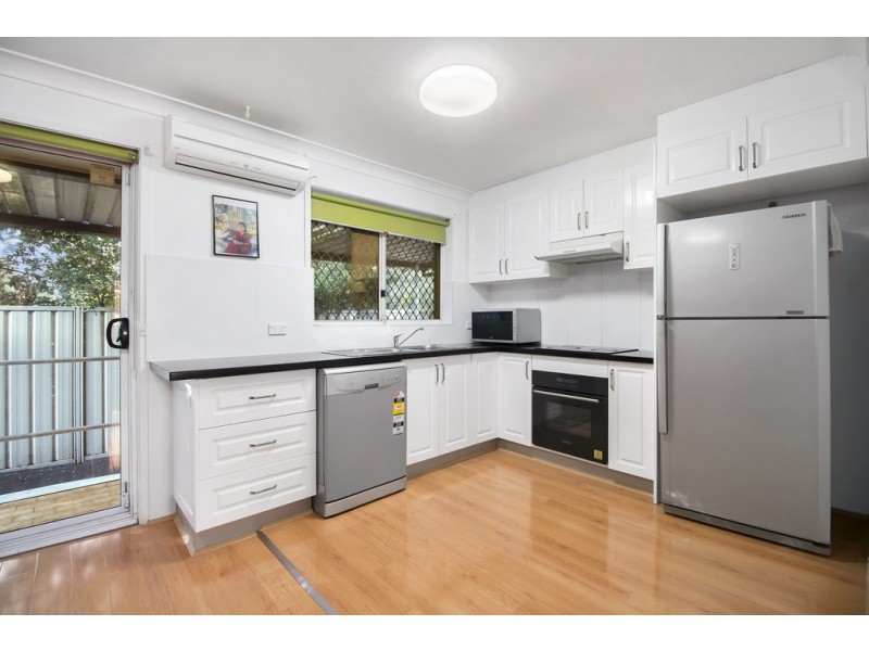 3/9-11 Gordon Avenue, Ingleburn NSW 2565