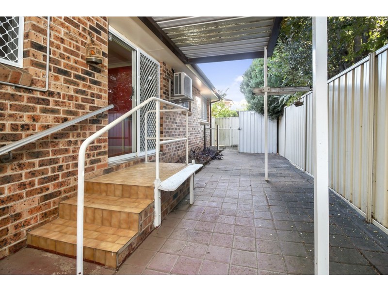 3/9-11 Gordon Avenue, Ingleburn NSW 2565