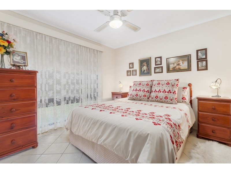 1 Brial Place, Minto NSW 2566