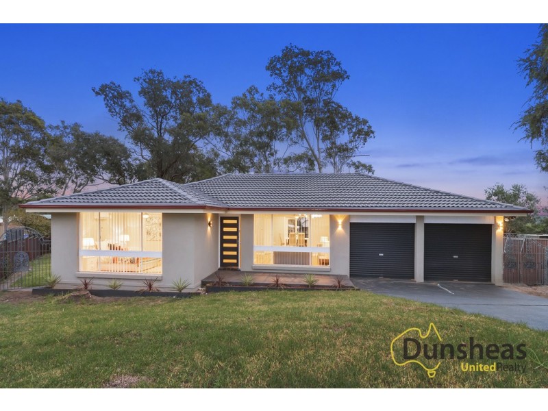 6 Coucal Place, Ingleburn NSW 2565