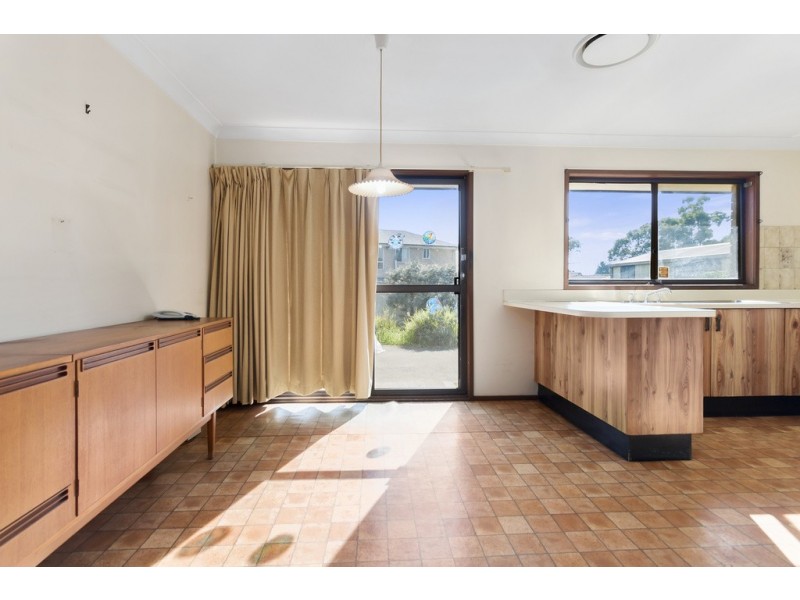 48 Queenscliff Drive, Woodbine NSW 2560