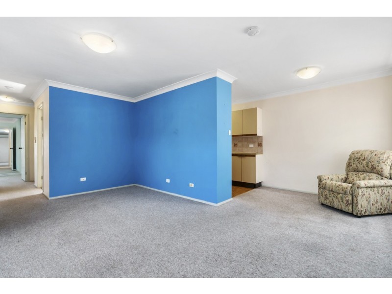 15/212-222 Harrow Road, Glenfield NSW 2167