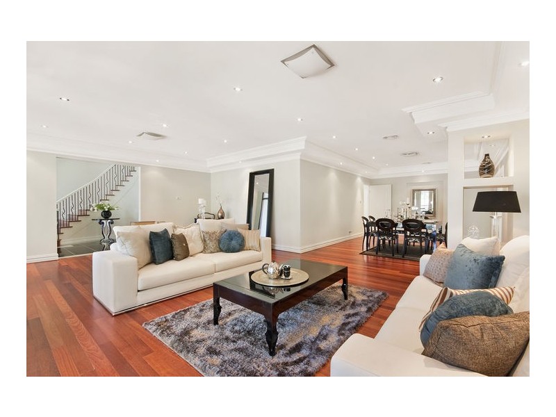 9 Hoop Pine Place, West Pennant Hills NSW 2125