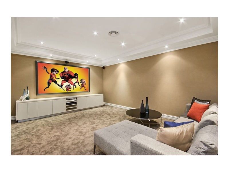 9 Hoop Pine Place, West Pennant Hills NSW 2125