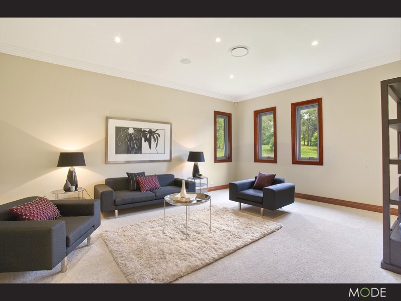 8 Davey Road, Dural NSW 2158
