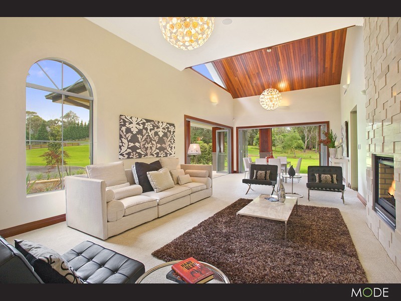 8 Davey Road, Dural NSW 2158