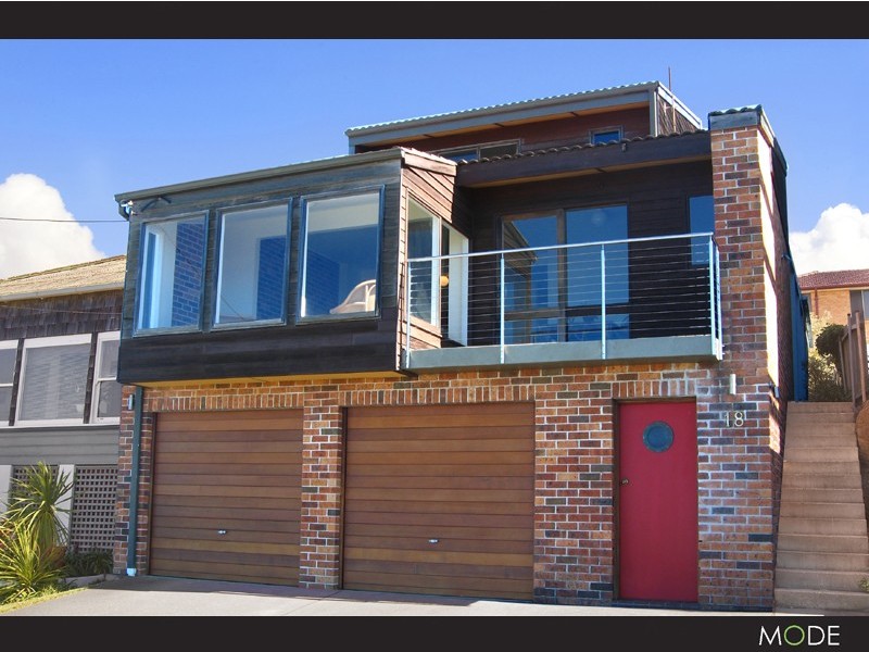 18 Gardere Avenue, Curl Curl NSW 2096