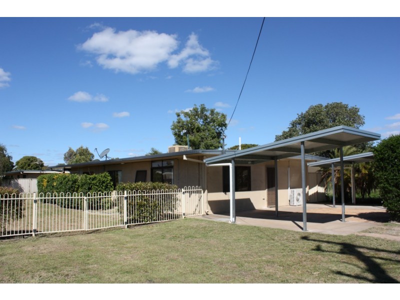 90 Anakie Street, Emerald QLD 4720