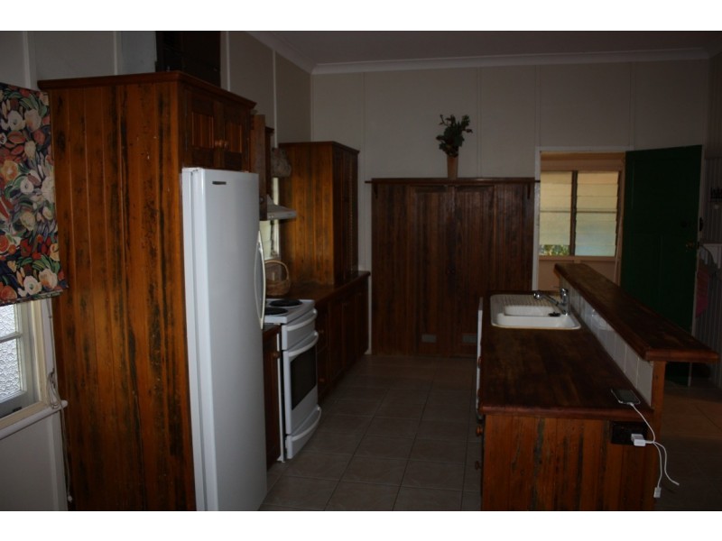 1 Egan Street, Emerald QLD 4720