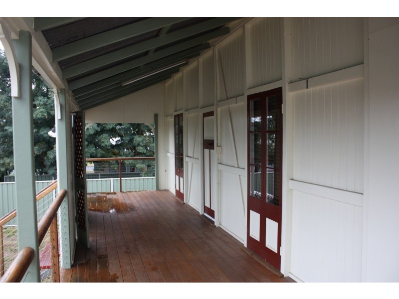 67 Ruby Street, Emerald QLD 4720