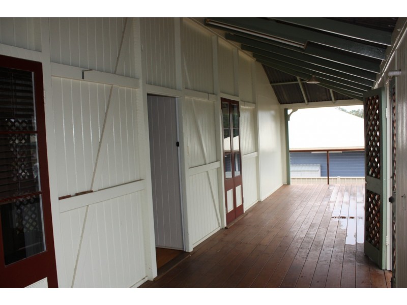 67 Ruby Street, Emerald QLD 4720