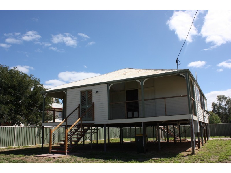 67 Ruby Street, Emerald QLD 4720