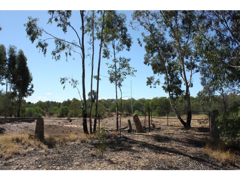 1162 Rubyvale Road, Sapphire QLD 4702