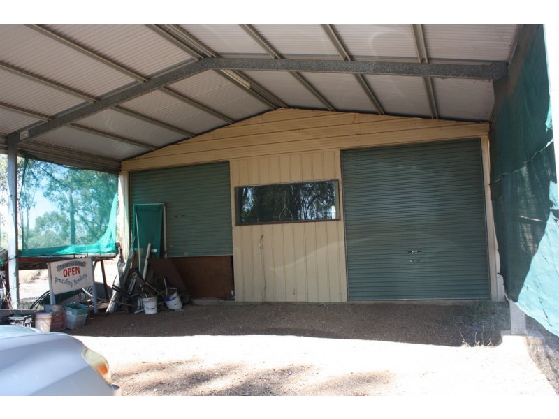 1162 Rubyvale Road, Sapphire QLD 4702