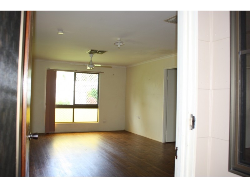6 Copland Street, Emerald QLD 4720