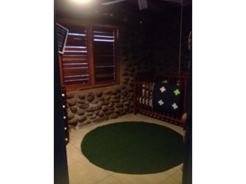 45 Sunrise Road, Sapphire QLD 4702